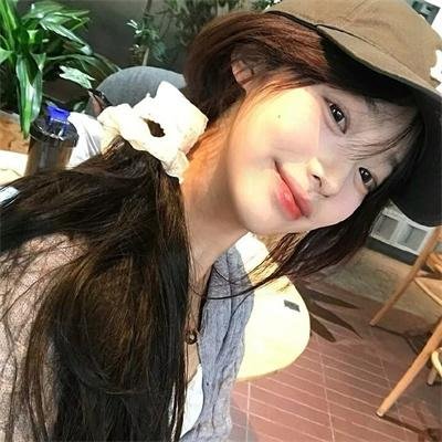 学苑春浓